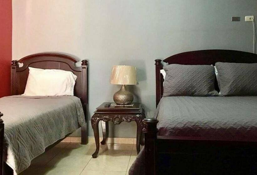 اتاق استاندارد سه نفره, Refugio De La Montaña B&b