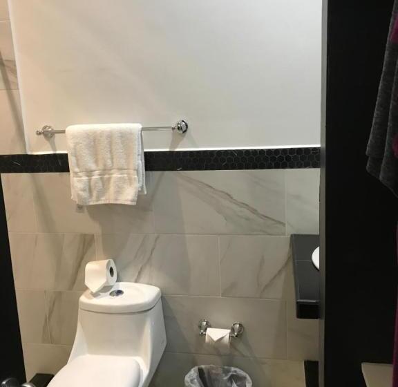 اتاق استاندارد با چشمانداز استخر, Refugio De La Montaña B&b