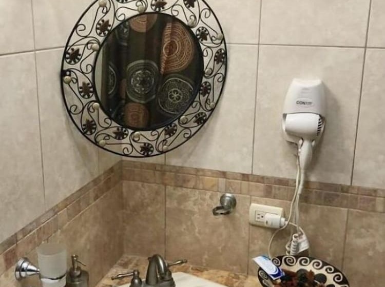 اتاق استاندارد سه نفره, Refugio De La Montaña B&b