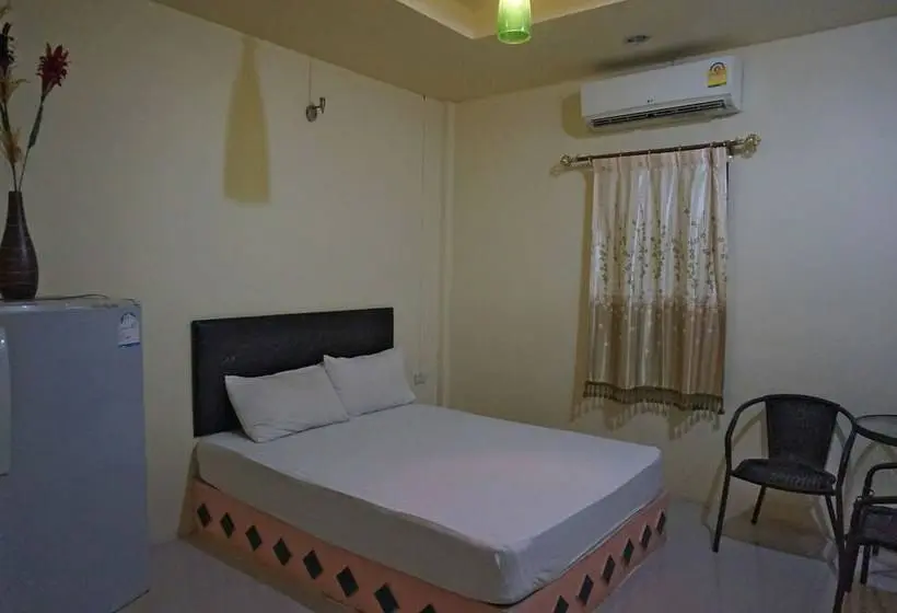 スタンダードバンガロー, Chomtawan Resort