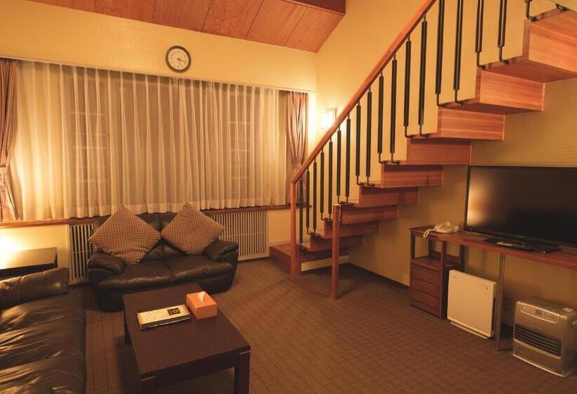 スタンダードルーム, 富士祥栄会館