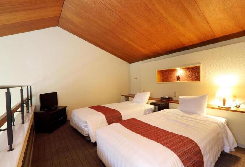 スタンダードルーム, 富士祥栄会館