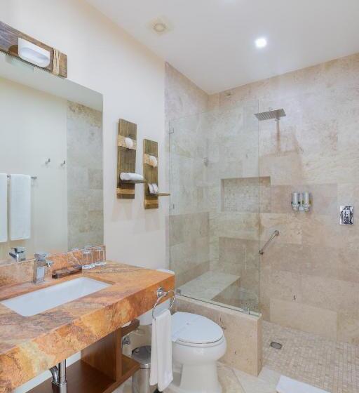 标准间带阳台, Biwa Tulum