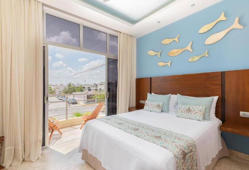 小型套房带阳台, Biwa Tulum