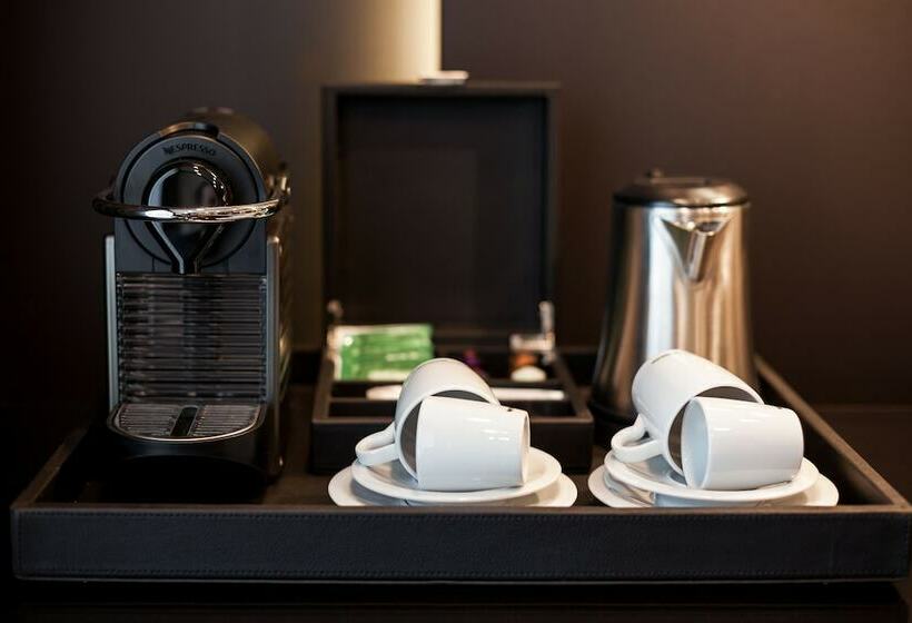 スイート（家族用）, Platinia