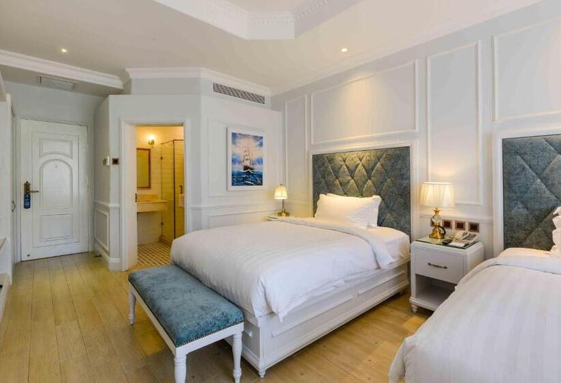 اتاق لوکس, Lan Rung Beach Resort