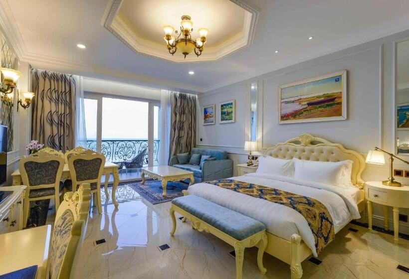 اتاق اجرایی با چشمانداز دریا, Lan Rung Beach Resort