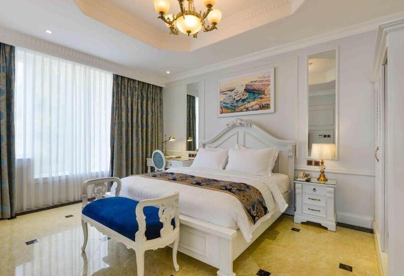 سوییت با چشمانداز دریا, Lan Rung Beach Resort