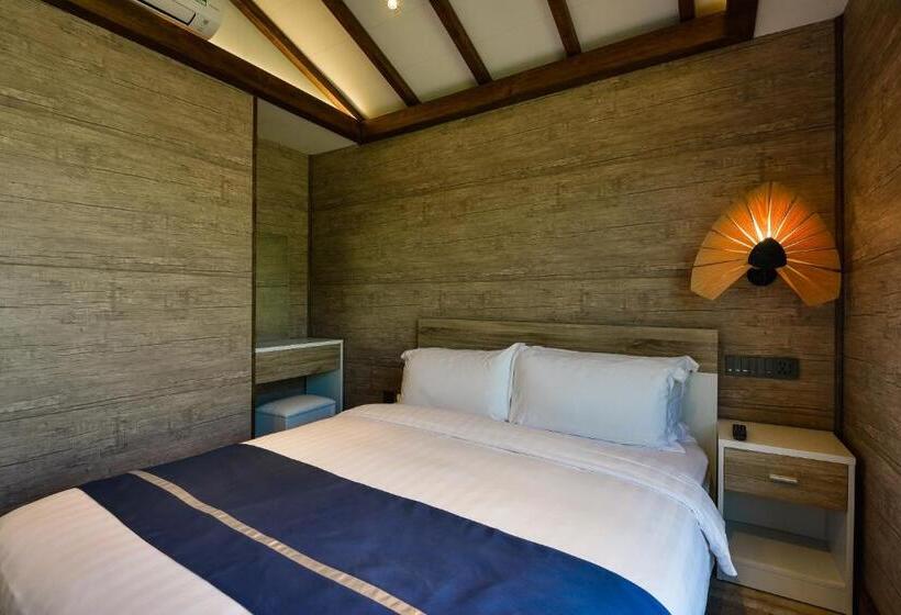 بانگلوی استاندارد, Lan Rung Beach Resort