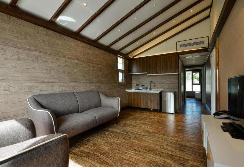 ویلای استاندارد 3 خوابه, Lan Rung Beach Resort