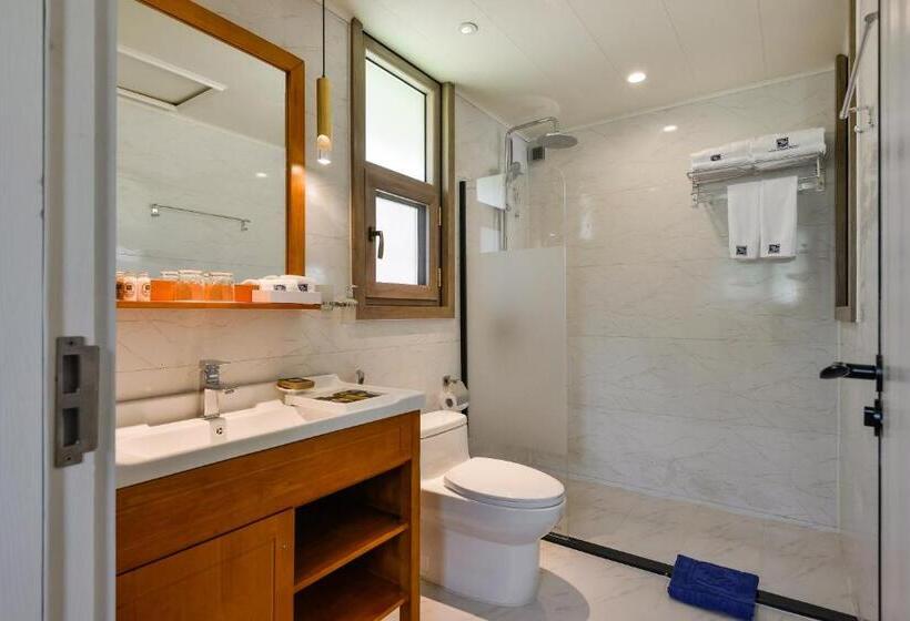 ویلای استاندارد 3 خوابه, Lan Rung Beach Resort