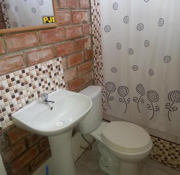 חדר סטנדרט, Monkeywasi Climbing Hostel