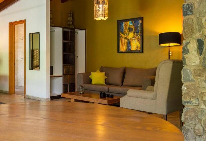 סוויטת מאסור, Amate Del Rio