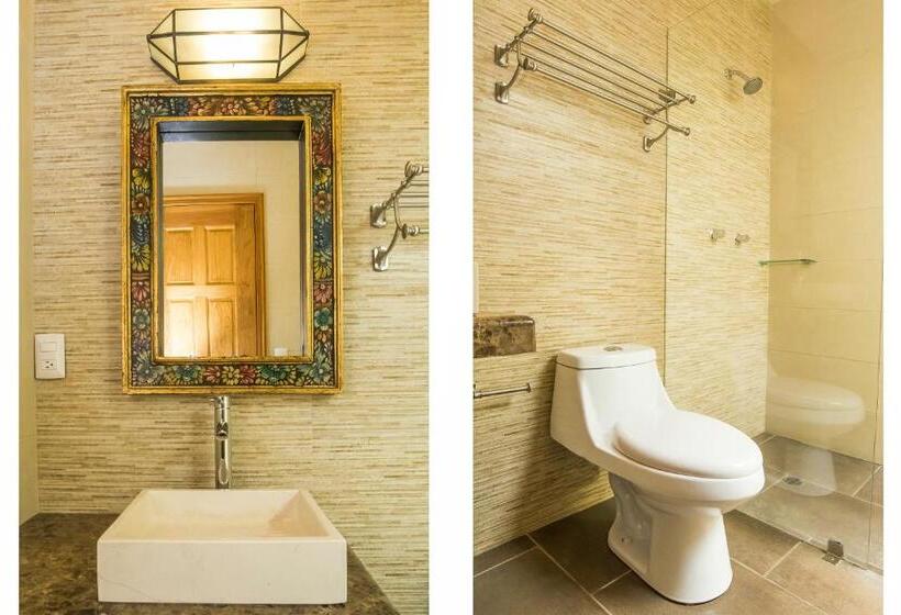 小型套房, Amate Del Rio