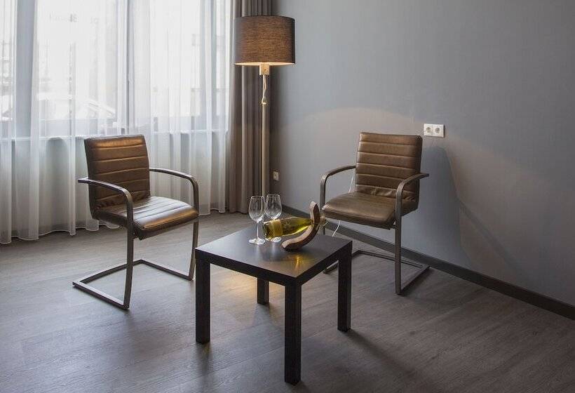 Quarto superior, Bladel