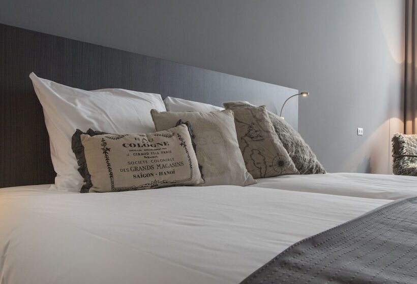 Quarto deluxe, Bladel