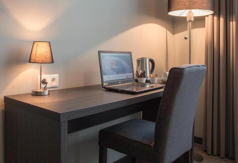 Quarto standard, Bladel