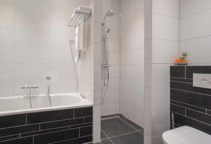 Quarto superior, Bladel