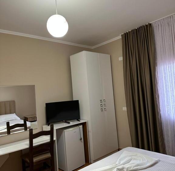 景色の見えるスタンダード４人部屋, Molla Hotel Restorant