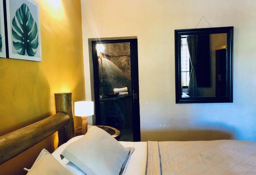 带大床的豪华间, Río Elemento