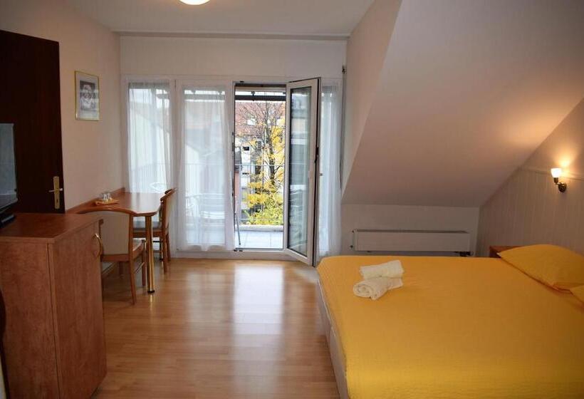 バルコニー付きスタンダードルーム, Locanda