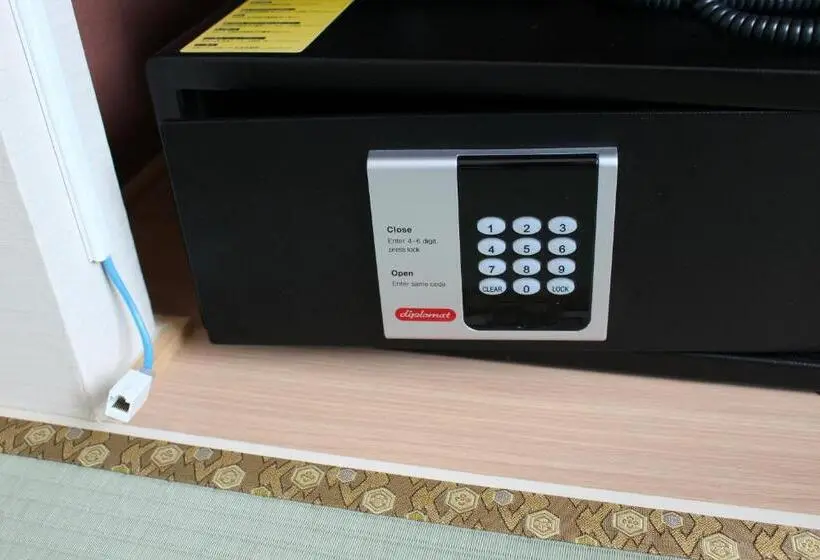 اتاق استاندارد چهار تخته, Tomakomai Hotel Sugita