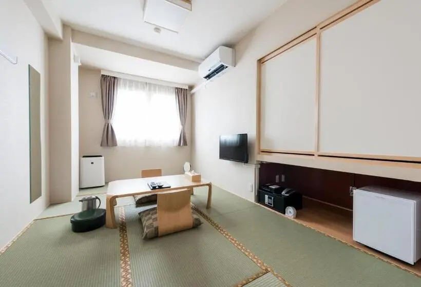 اتاق استاندارد یک تخته با سرویس بهداشتی مشترک, Tomakomai Hotel Sugita