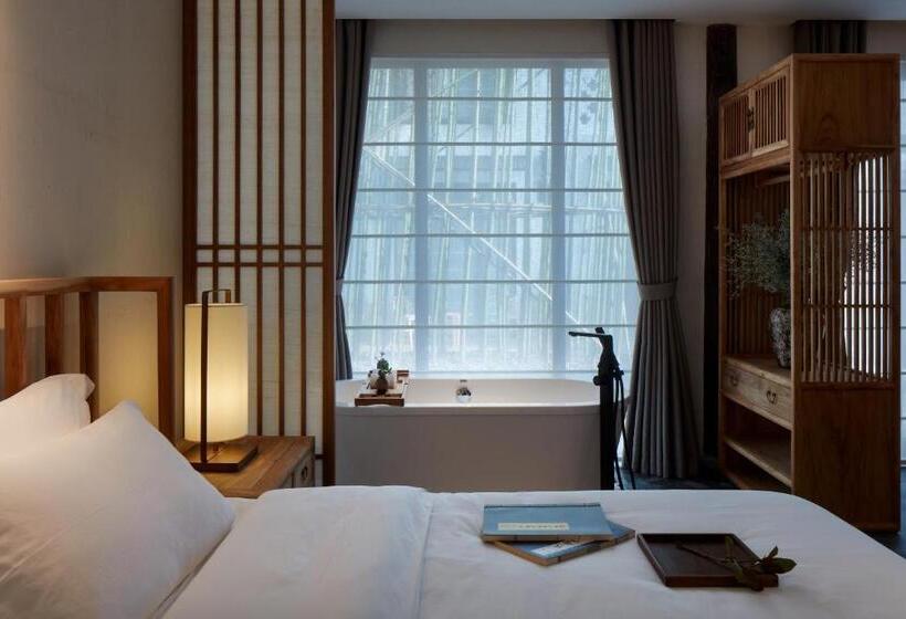 חדר סטנדרט עם ג'קוזי, Uin Oriental