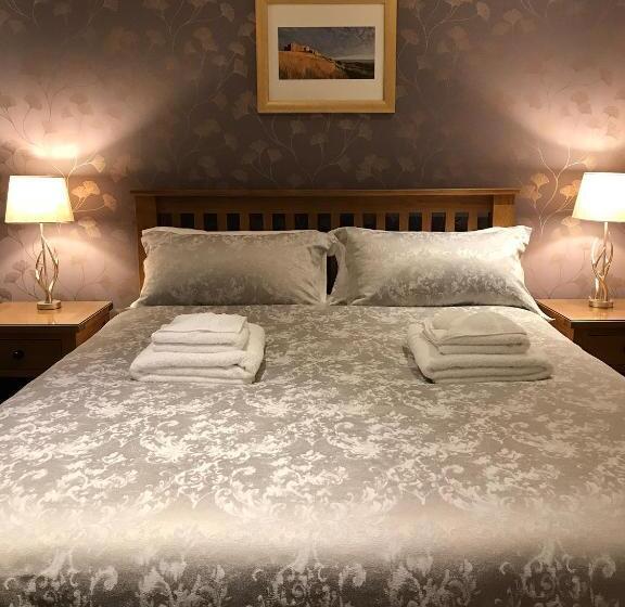 اتاق استاندارد با تخت بزرگ, The Roses B&b