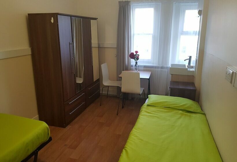 标准间, Halpin House