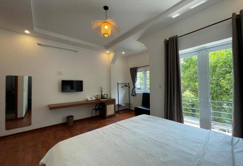 اتاق لوکس, Lynk Stay Hoian