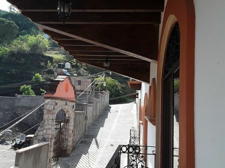 Четырехместный Номер Стандарт, & Balneario Los Angeles