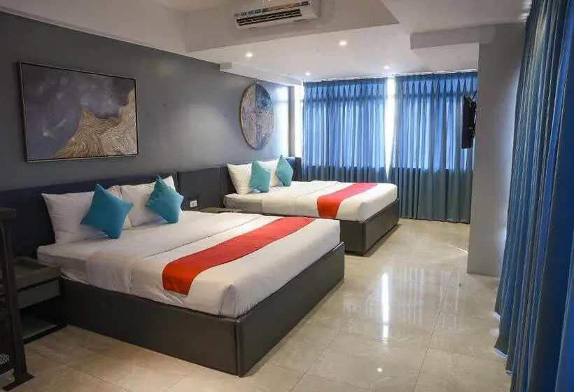 Suite Executive, Skyloft