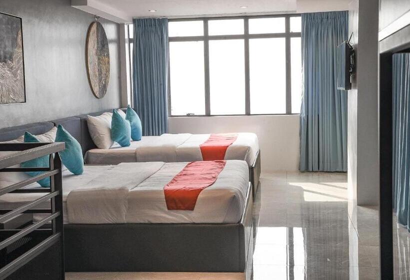 带城市景观的高级房间, Skyloft