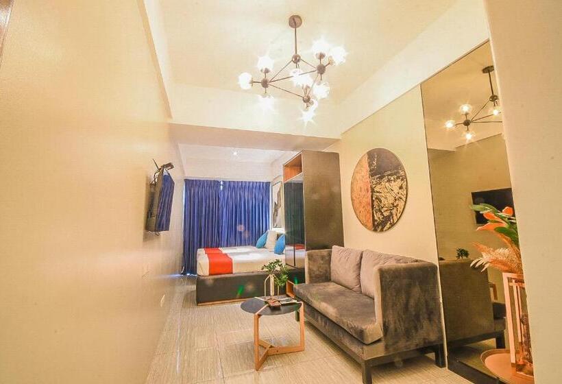 高级大房间, Skyloft