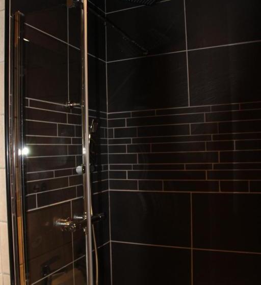 스탠다드 룸, Du Lion D Or