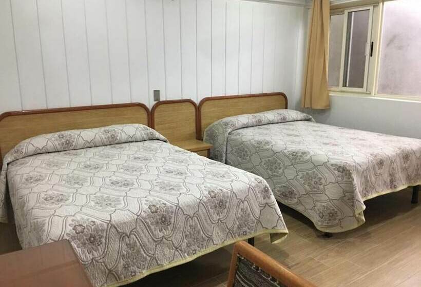 חדר סטנדרט שתי מיטות זוגיות, Riviera