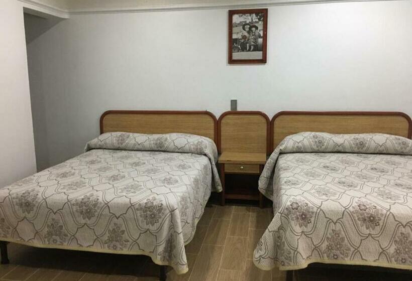 חדר סטנדרט, Riviera