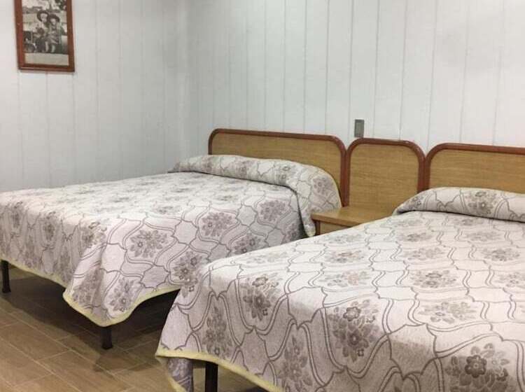 חדר סטנדרט שתי מיטות זוגיות, Riviera