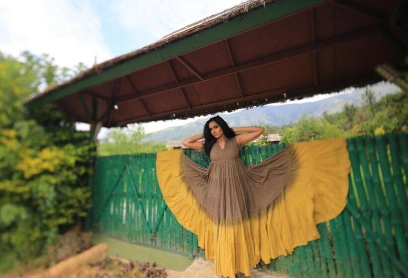 小室, Koomankolly Resort