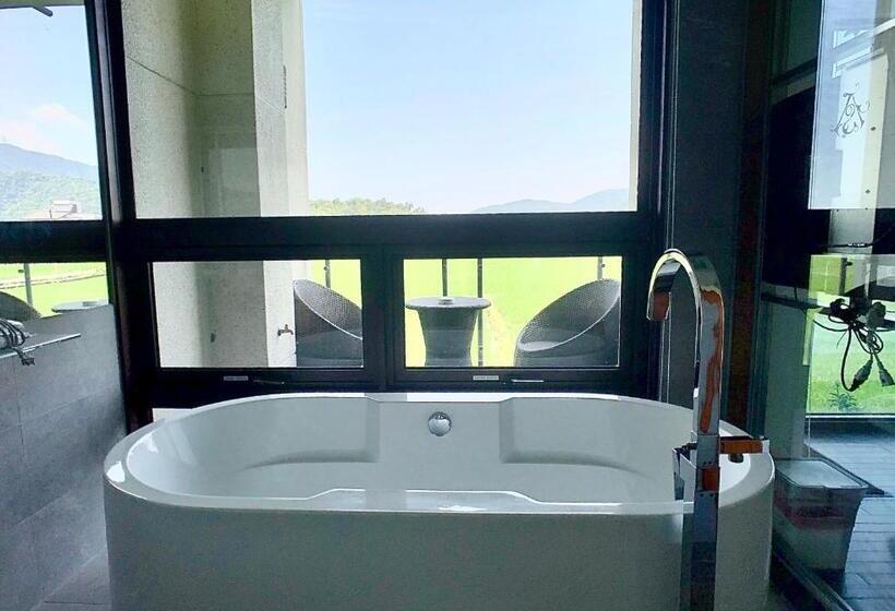 اتاق استاندارد, Aqua Star Villa Homestay