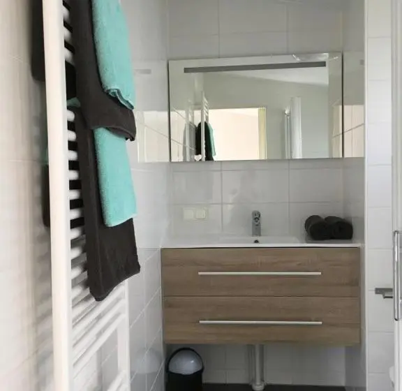 デラックススイート, Chalets Middelburg