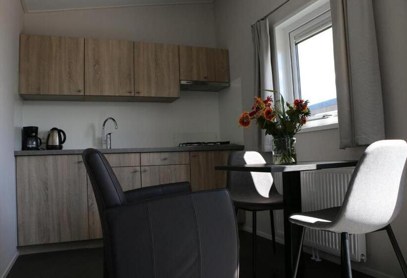 Шале 1 Спальня, Chalets Middelburg