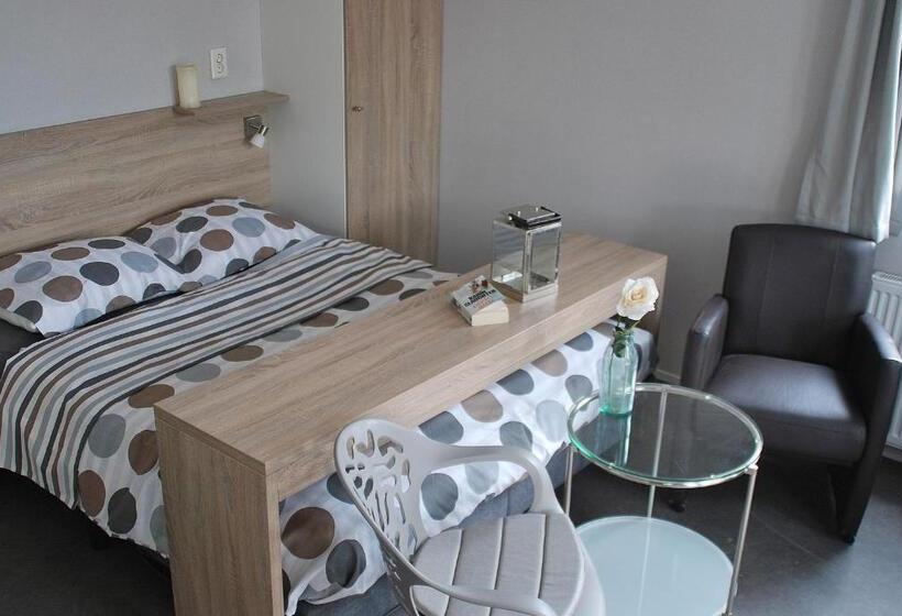 Шале 1 Спальня, Chalets Middelburg