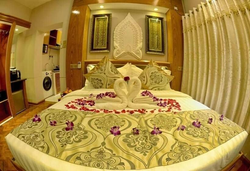 سوییت, Shwe Taung Tan Hotel   Lake View