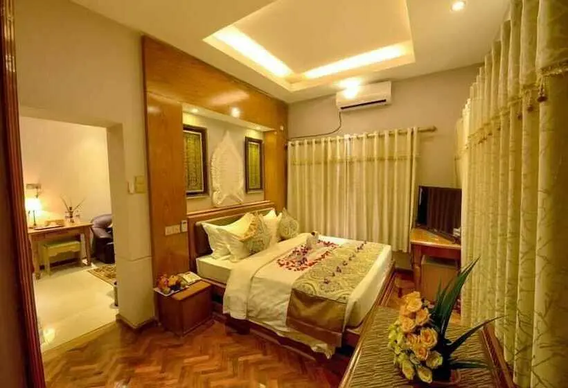 سوییت, Shwe Taung Tan Hotel   Lake View