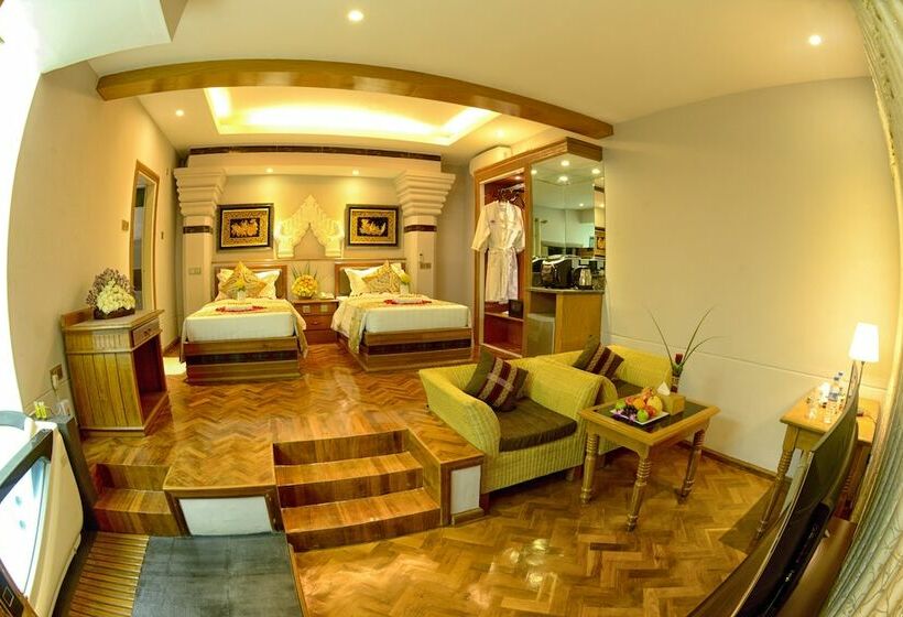 سوییت, Shwe Taung Tan Hotel   Lake View