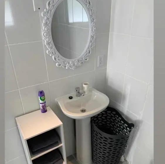 استودیو استاندارد با چشم‌انداز باغ, Apartment Curacao