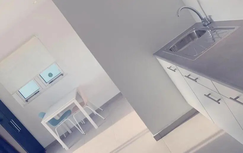 استودیو استاندارد با چشم‌انداز استخر, Apartment Curacao