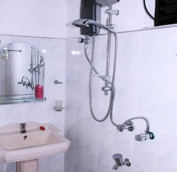 اتاق لوکس خانوادگی, Elliot Nature Resort